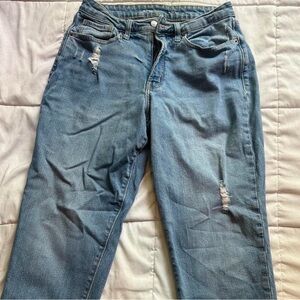 “Cheeky” Distressed Jeans